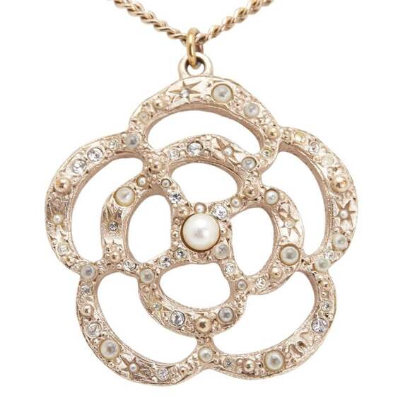 CHANEL Gold Pearl Necklace